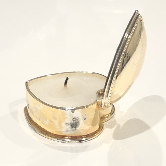 Vintage Silver Heart Candle Box - Picture 10 of 13